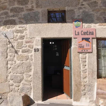 La Cantina Paredes